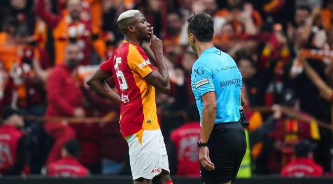Dva gola Osimhena potopila Fenerbahce: Galatasaray slavio u Istanbulskom derbiju